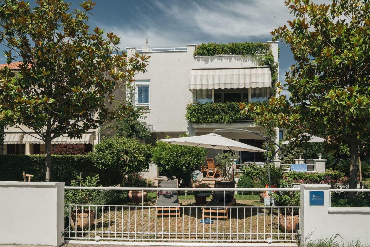Apartments Lucija Zadar Exterior foto